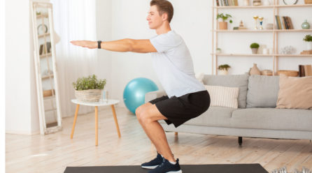 Treeniohjelma polvivaivoihin – 8 liikettä, joilla vahvistat lihaksia polven ympärillä